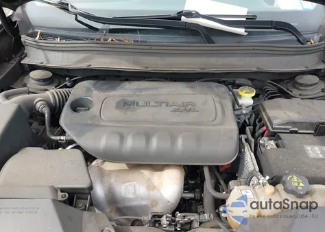 2019 Jeep Cherokee Latitude Plus 4X4 from USA, damaged, VIN 1C4PJMLB8KD478341